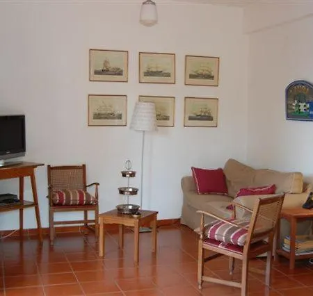 Dolphin Votsi Villa *