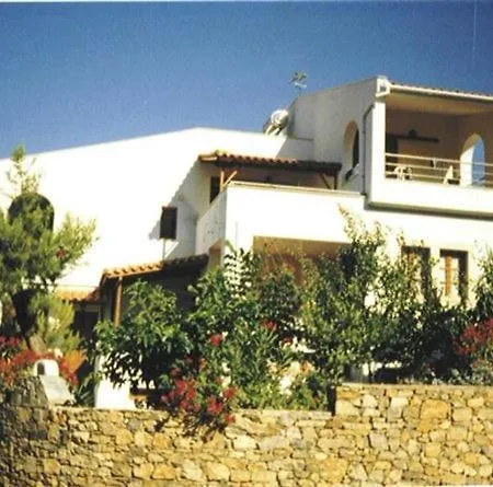 Dolphin Votsi * Votsi (Alonnisos)